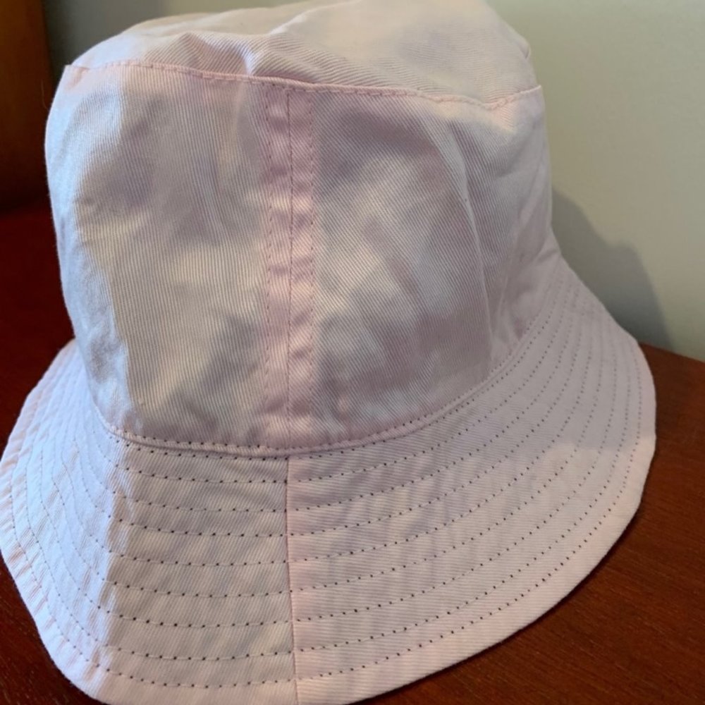 Elizabeth Arden Pink Bucket Hat